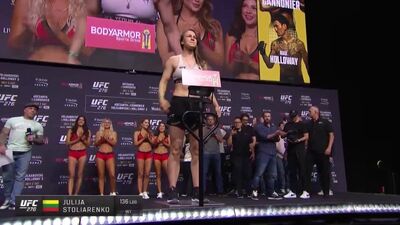 Jessica-Rose Clark contra Julija Stoliarenko (encuentro ceremonial previo al UFC 276)
