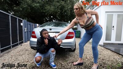 Joslyn Jane - Joslyn domina su polla. Sexo, película de culos grandes