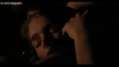 Brooke Shields em lingerie no filme «Amor Sem Fim» (Endless Love, 1981, Franco Zeffirelli)