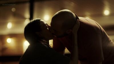 Laetitia Eido nago – Fauda, sezon 2, odcinek 7 (2018) HD 1080p Oglądaj online / Laetitia Eido – Fauda