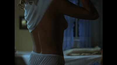 Julia Brendler Nude – Deeply (2000) HD 720p Obejrzyj online / Julia Brendler – W głębi