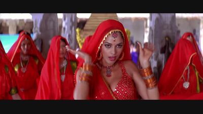 Mallika Sherawat - The Myth (2005) HD 1080p ¿Desnuda? ¡Qué sexy! Ver online