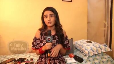 Entrevista com Jasmin Bhasin