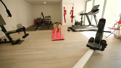 Un entrenador de fitness conoció a una mujer que se prestaba a todo