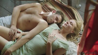 Escena de amor con María Kulikova - «La perfumista» (2013)