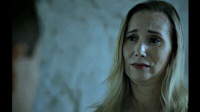 PORNO CON TRADUCCIÓN -- CUANDO MI PADRE NO ESTABA EN CASA -- Lilly James