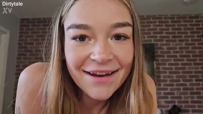 Della Cate : Une aventure sexuelle avec ma petite demi-sœur pendant les vacances