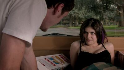 Александра Даддарио Секси – Burying the Ex (2014) HD 1080p Онлайн көру