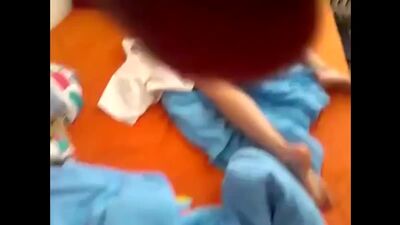 Ejaculei nas cuecas da minha irmã enquanto ela dormia