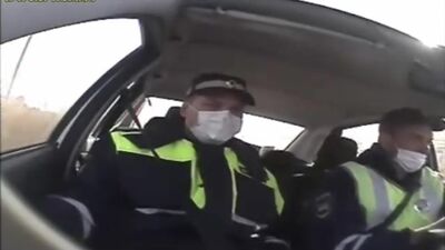 Une course-poursuite et l'arrestation d'un conducteur en état d'ébriété dans l'Oural