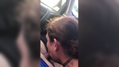 Uma prostituta de rua de Orlanda faz-me um broche até eu me vir