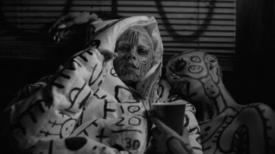 Die Antwoord: «Thick, Faded Face with a Fuck» (Vídeo oficial)