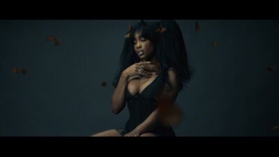SZA com Travis Scott - Love Galore