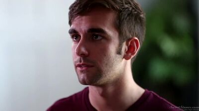 Logan Pierce dans « La belle-mère 8 », scène 4