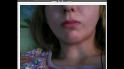 Викрилася в чаті Videochatru Ometv Omegle Webcam