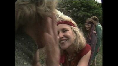 Eija Vilpas Nude - Tabu - 1.ª temporada, 1.º episódio (FI 1986)