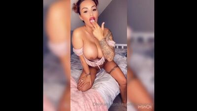 Bunker_OnlyFans: Gemma Massey, chica sexy, en solitario, con consolador, tetas y culo