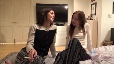 Danni Rivers et Rosalyn Sphinx