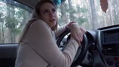 La madre llevó a su hijo al bosque y le dijo que o se acostaba con ella o se quedaba allí
