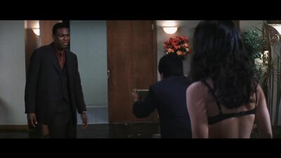 Розалін Санчес — «Година пік 2» / Roselyn Sanchez — Rush Hour 2 (2001)