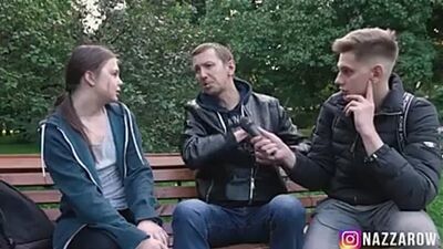 Il ragazzo l'ha tradita con un altro ragazzo; lei non sapeva che lui fosse gay