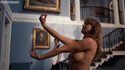 Хелен Миррен 1972 жылғы Кен Расселлдің «Саваж Мессия» фильмінде жалаңаш күйде көрінеді 1080p