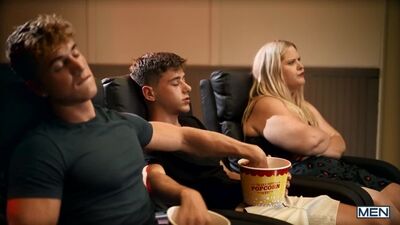 „Buttering His Popcorn”, część 1 – Joey Mills, Felix Fox