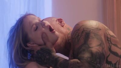 Pure Taboo - Derrick Pierce - Coco Lovelock - Protegendo a sua castidade 08.10.2023
