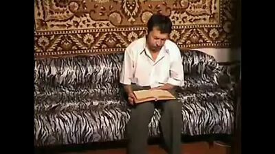 A father forced his daughter to suck his dick