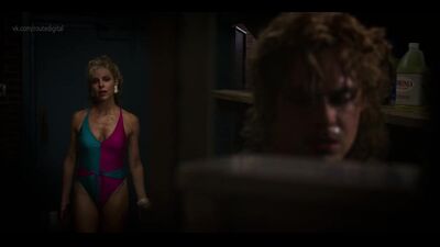 Cara Buono – Stranger Things – S03E02 (2019) HD 1080 Nackt? Sexy! Online anschauen / Cara Buono – Stranger Things