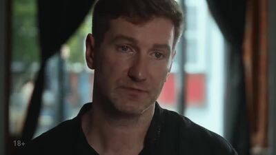 Speziell für Ani: Anton Krasowski darüber, was echte Poesie ist, was „Abuse“ bedeutet und wie man mit Denis nicht im Dreck steckenbleibt