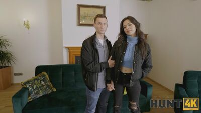 Hunt4K - Scarlett Alexis - Atirar, Fugir e Foder