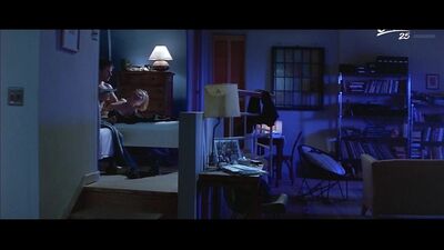 Anne Heche (scènes de nudité d'Anne Heche dans « The Juror », 1996)
