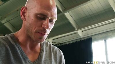 Der Trainer vögelt seine Schützlinge