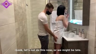 Me tiré a la novia de un amigo en el baño y ella llegó tarde a la ceremonia