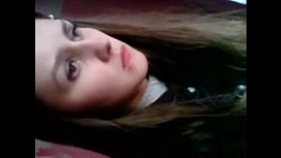 Взяла за щоку на камеру в обмін на мовчання про секс на вечірці. Російське домашнє порно. Виливає сперму