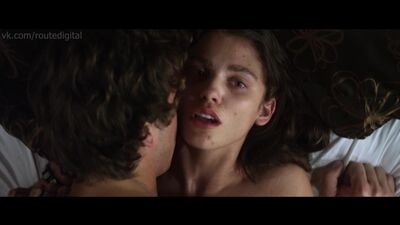 AnnaLynne McCord, Rachel Ann Mullins nago – „Excision” (2012) HD 720p Obejrzyj film z AnnąLynne McCord i Rachel Ann Mullins – „Excision”