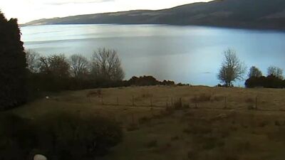 Avistamento do monstro do Lago Ness! A webcam do Castelo de Urquhart capta a criatura mítica _