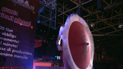 Стриптиз-шоу 18+ — Пакет 9, відео 44 (Вітторія Різі — Brescia Sex 2010)