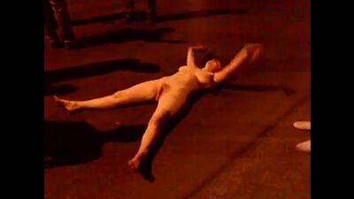 Vado in discoteca con un abitino nero, i tacchi alti e senza tanga -) Scarpe Sabo