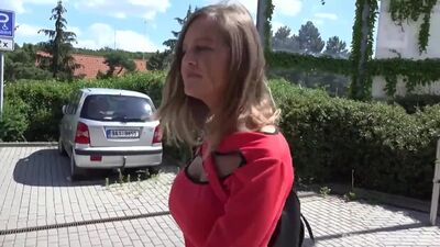 MILF fell for the money and slept with a young guy—a hot pickup on the street (MILF, mom, sex, porn, d