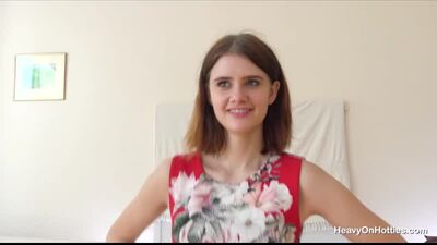 HeavyOnHotties – Lexy Gold