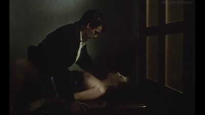 Сексуальне насильство (примус, зґвалтування, rape) з фільму: «La signora della notte» («Нічна жінка») — 1986 рік, Серена Гранді