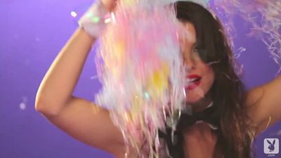 Video raccolta di immagini di Amanda Cerny nuda.mp4