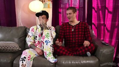 BurningAngels :- Ma belle-mère est une star du porno Avec : Ryan Conner, Xander Corvus