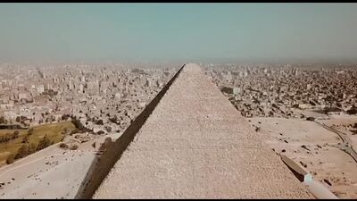 Video di Aloha | Tour a San Pietroburgo e online