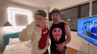 Brysen, também conhecido como Dan Yates (do SeanCody), e Joey Mills: COLABORAÇÃO (SPEAK PEAK)