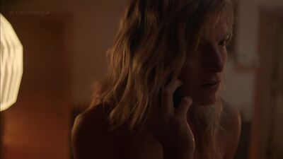Алексія Барльє оголена — «Ліс», 1 сезон, 1 серія (2017) HD 1080p Дивитися онлайн