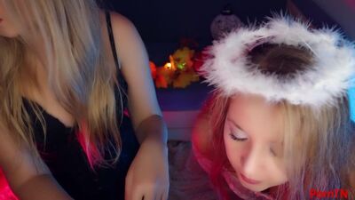 Valeriya ASMR – Zwei Engel – Fröhliches Halloween