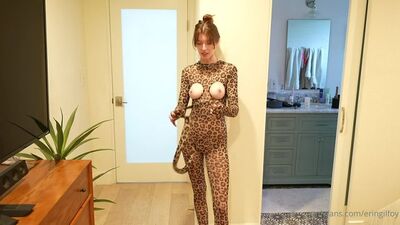 Erin Gilfoys Video zu ihren Halloween-Kostüm-Anproben ist durchgesickert